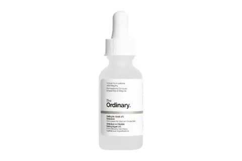 Serum z kwasem salicylowym 2% od The Ordinary, idealny do walki z niedoskonałościami i problemami skóry.